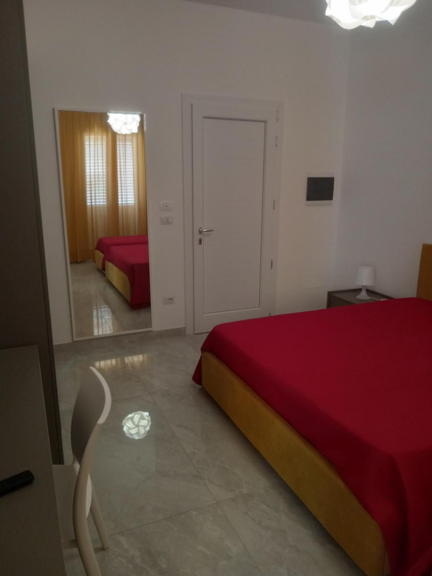 Appartamento Casa Lucia Leverano Esterno foto